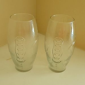 🏈 🏈GLASSES🏈 🏈 TWO 7" TALL CLEAR GLASS, HOLDS 20+ Oz.